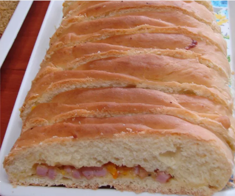 Ham and Cheese Picnic Bread
